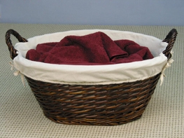 Weidenkorb, rund mit zwei Tragegriffen,