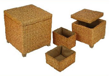 Hocker-Set mit 2 Aufbewahrungskörben