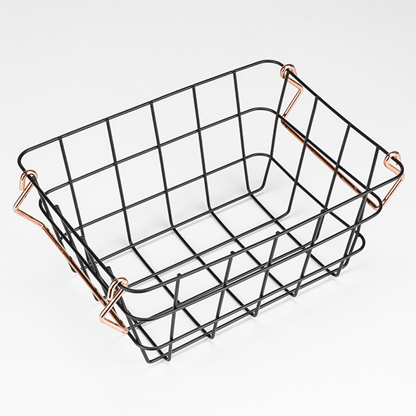 Drahtkorb mit Kupfergriff