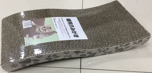 Kratzbrett mit Katzenminze