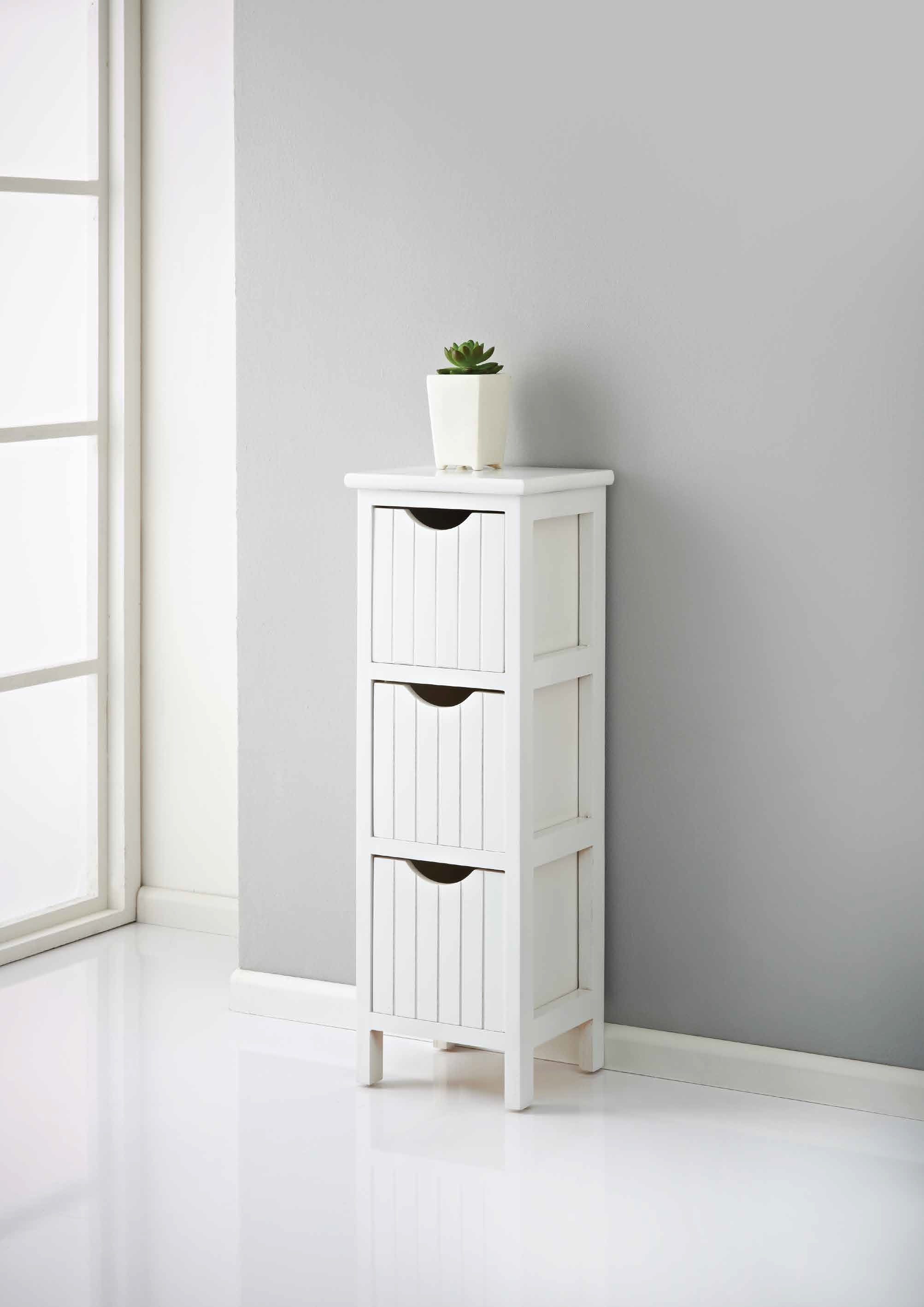 Kommode mit drei Schubladen