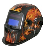 Schweißhelm mit Flammenmotiv