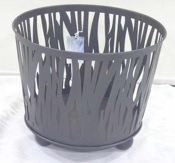 Feuerkorb aus Eisen, Design: Gras