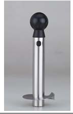 Ananasschneider aus Edelstahl