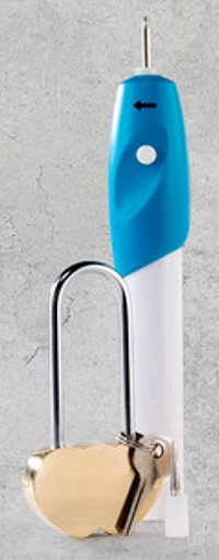 Vorhängeschloss "Doppelherz" mit Gravurstift