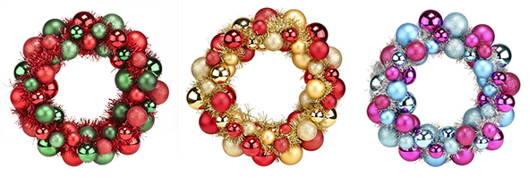 Dekorativer Kranz aus Christbaumkugeln