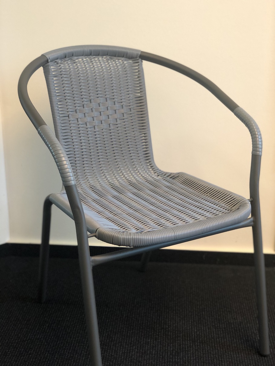 Rattan Bistro Stuhl aus Metall