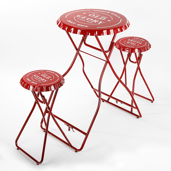 Gartentisch mit 2 ausklappbaren Hockern