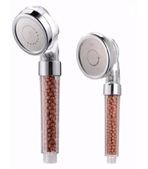 Duschkopf mit Filtersteinen