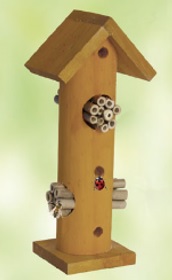 Marienkäferhaus aus Holz