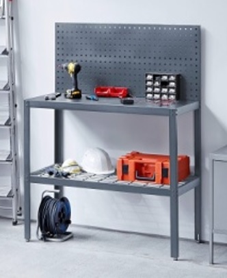 Werkbank aus Metall