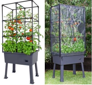 Hochbeet mit Rankhilfen