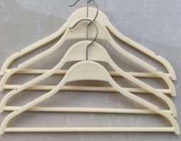 Kleiderbügel 3-tlg. aus Maisstärke
