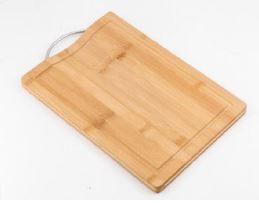 Schneidebrett mit Handgriff