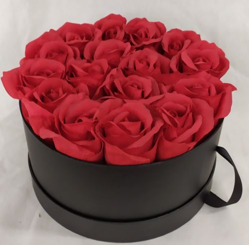 16 Rosen in runder Papierbox