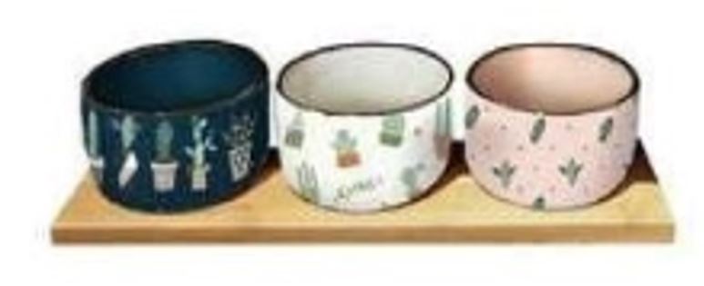 Schalenset mit Bambusbrett