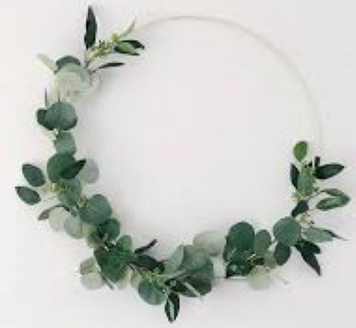 Metallkranz mit Eukalyptus