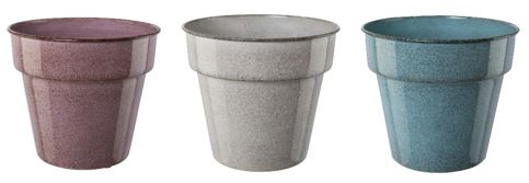 Blumenkübel im Mischkarton