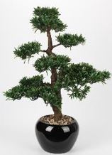 Künstlicher Bonsai im Keramiktopf