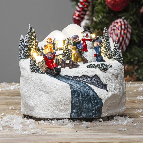 Beleuchtete Weihnachtslandschaft