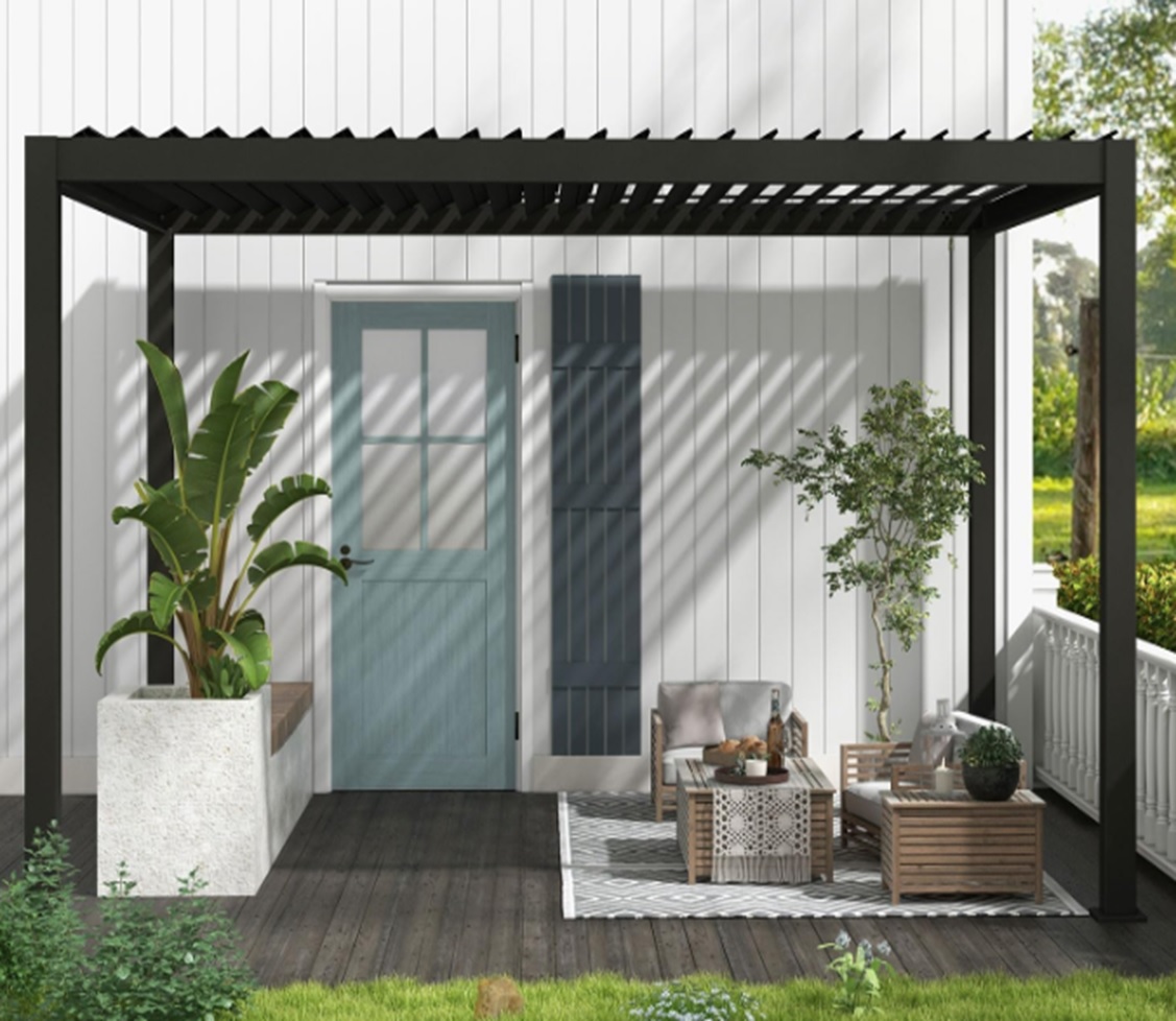 Pergola mit Sonneschutzlamelle